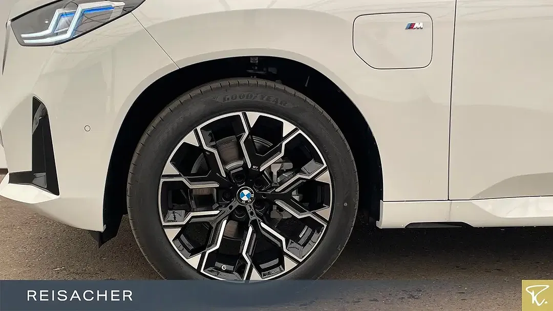 BMW X3 - Thumbnail 3