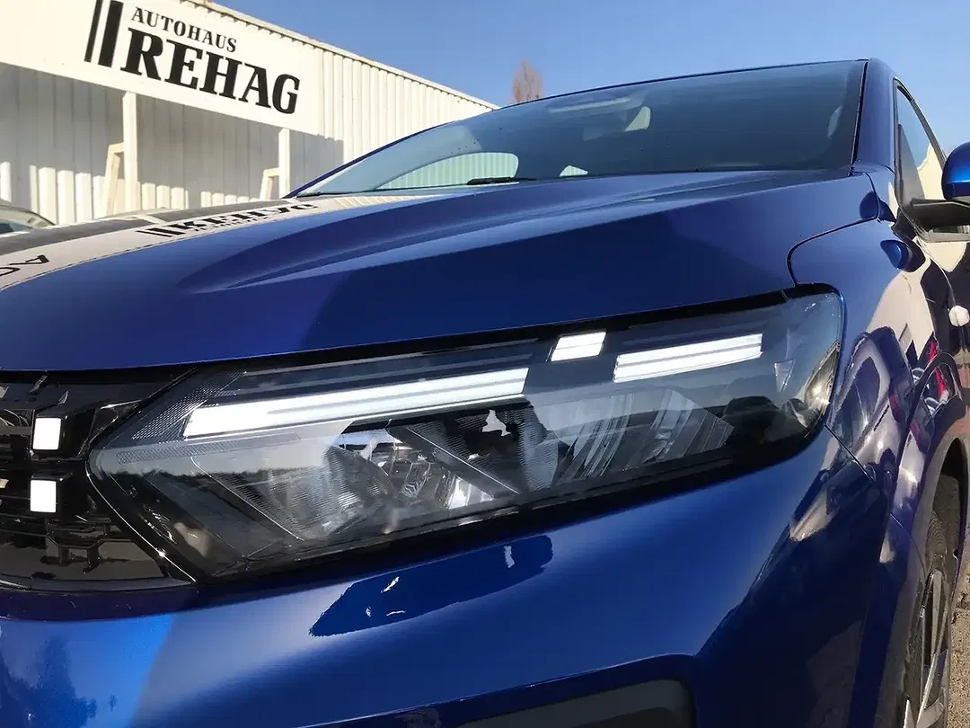 Dacia Sandero - Thumbnail 3