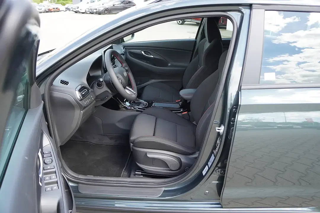 Hyundai i30 - Thumbnail 12