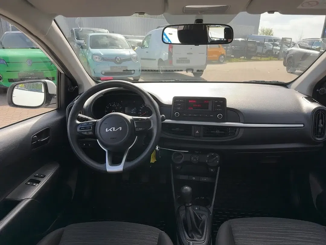Kia Picanto - Thumbnail 8