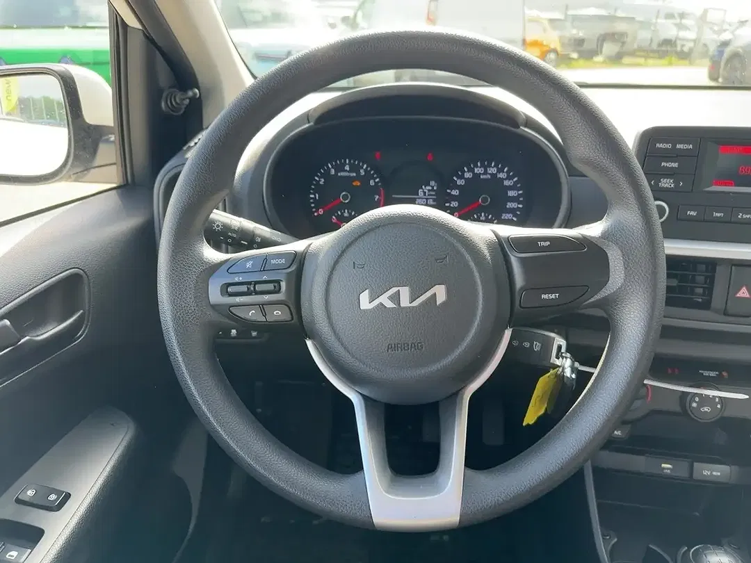 Kia Picanto - Thumbnail 9