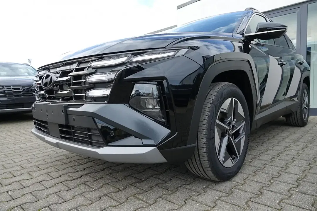 Hyundai TUCSON - Thumbnail 4