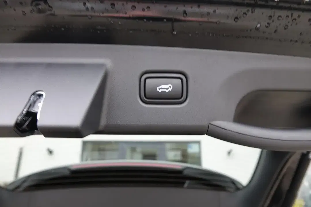 Hyundai TUCSON - Thumbnail 9