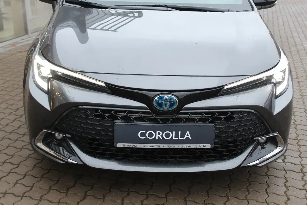 Toyota Corolla - Thumbnail 8
