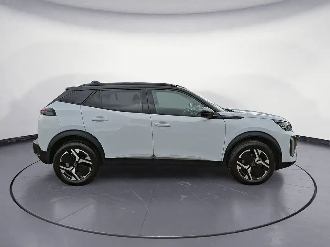 Peugeot 2008 - Thumbnail 4