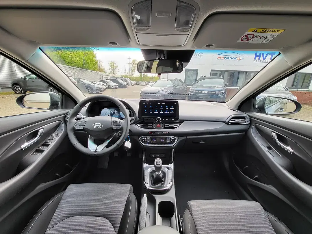 Hyundai i30 - Thumbnail 15