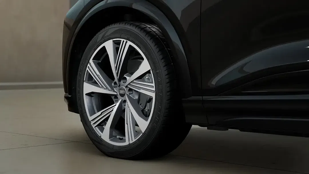 Audi Q6 e-tron - Thumbnail 7