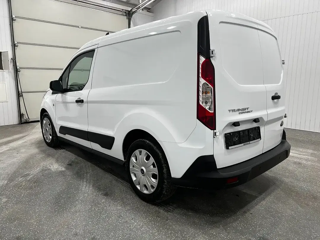 Ford Transit Connect - Thumbnail 3