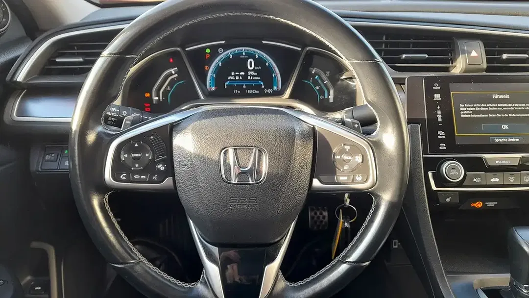 Honda Civic - Thumbnail 12