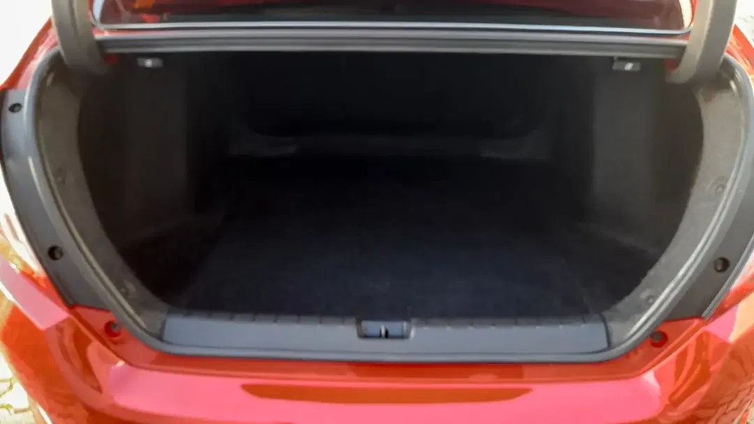 Honda Civic - Thumbnail 8