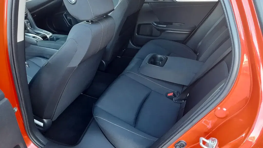 Honda Civic - Thumbnail 9