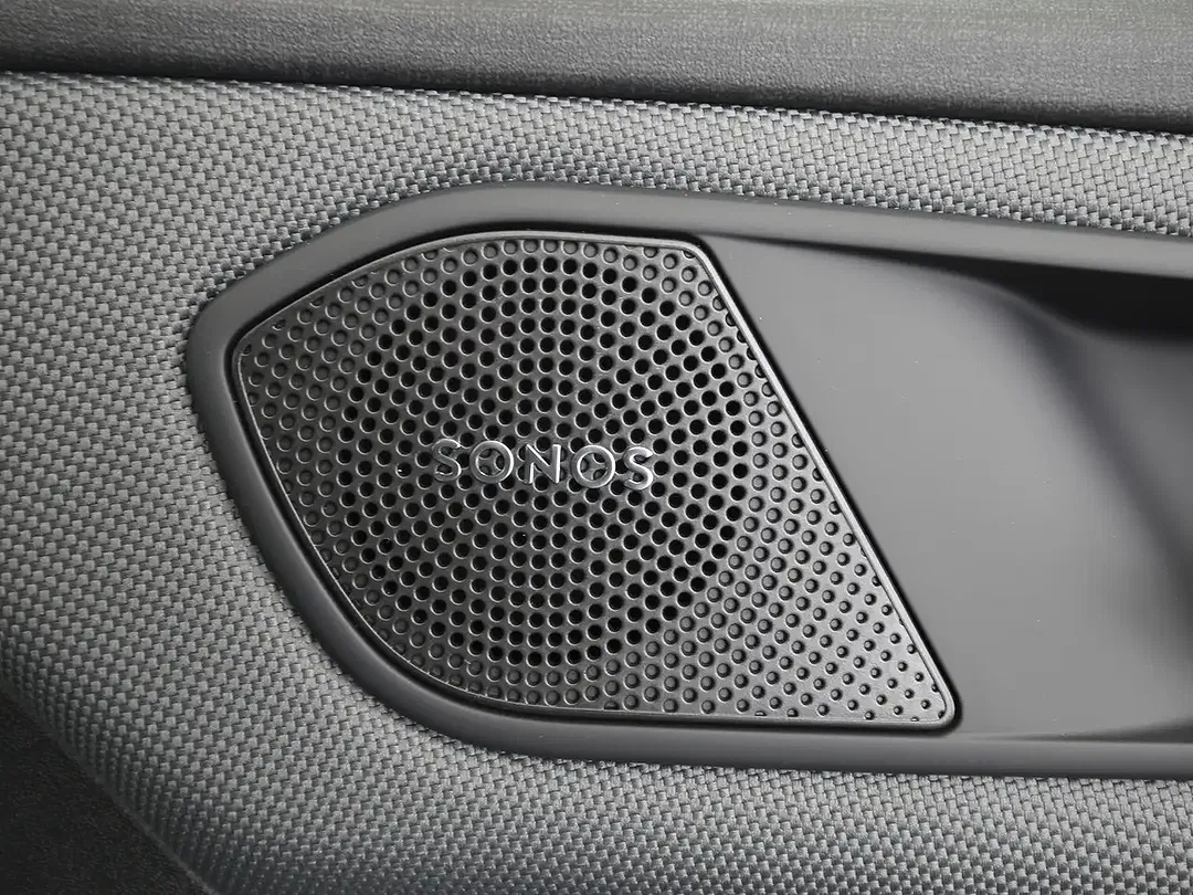Audi Q3 - Thumbnail 14