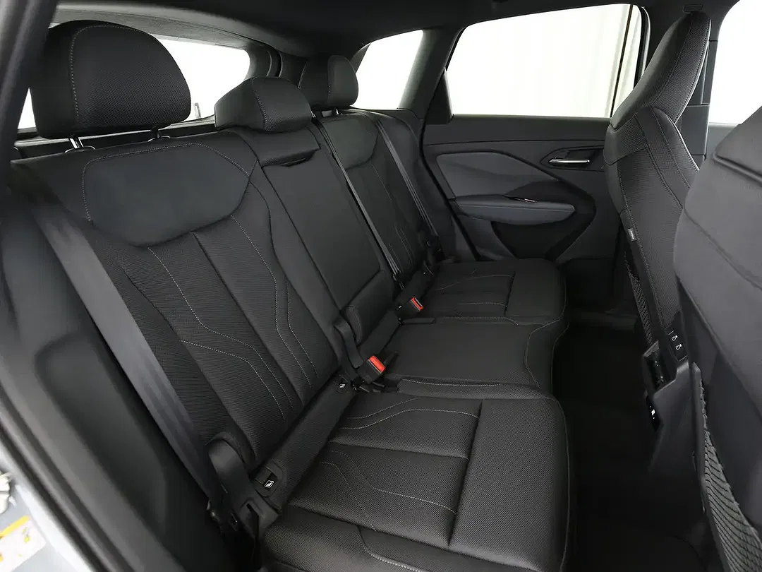 Audi Q3 - Thumbnail 15