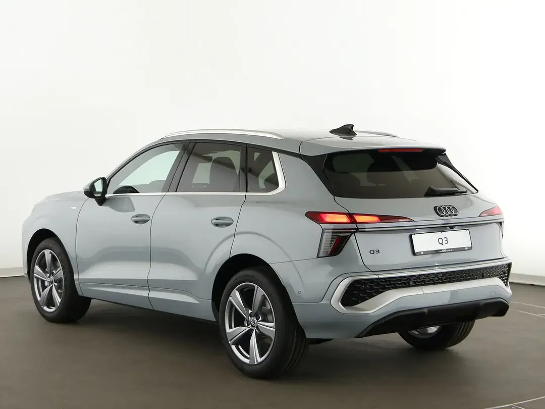 Audi Q3 - Thumbnail 5