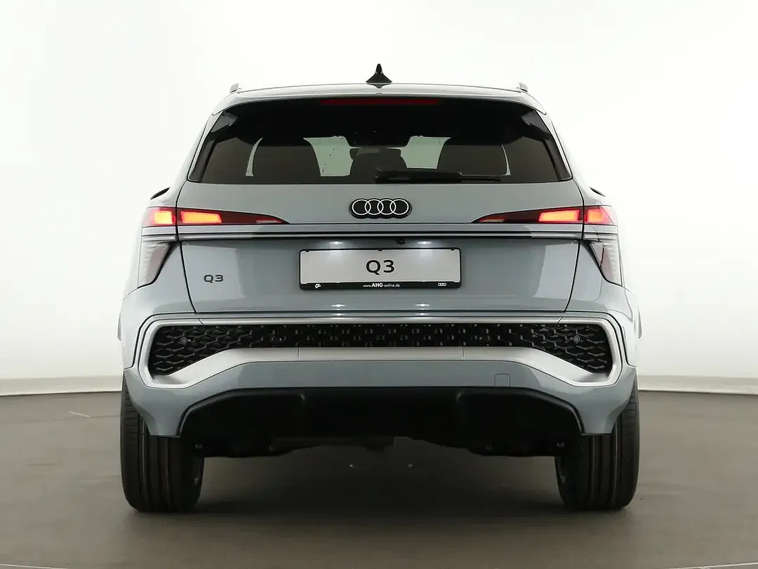 Audi Q3 - Thumbnail 6