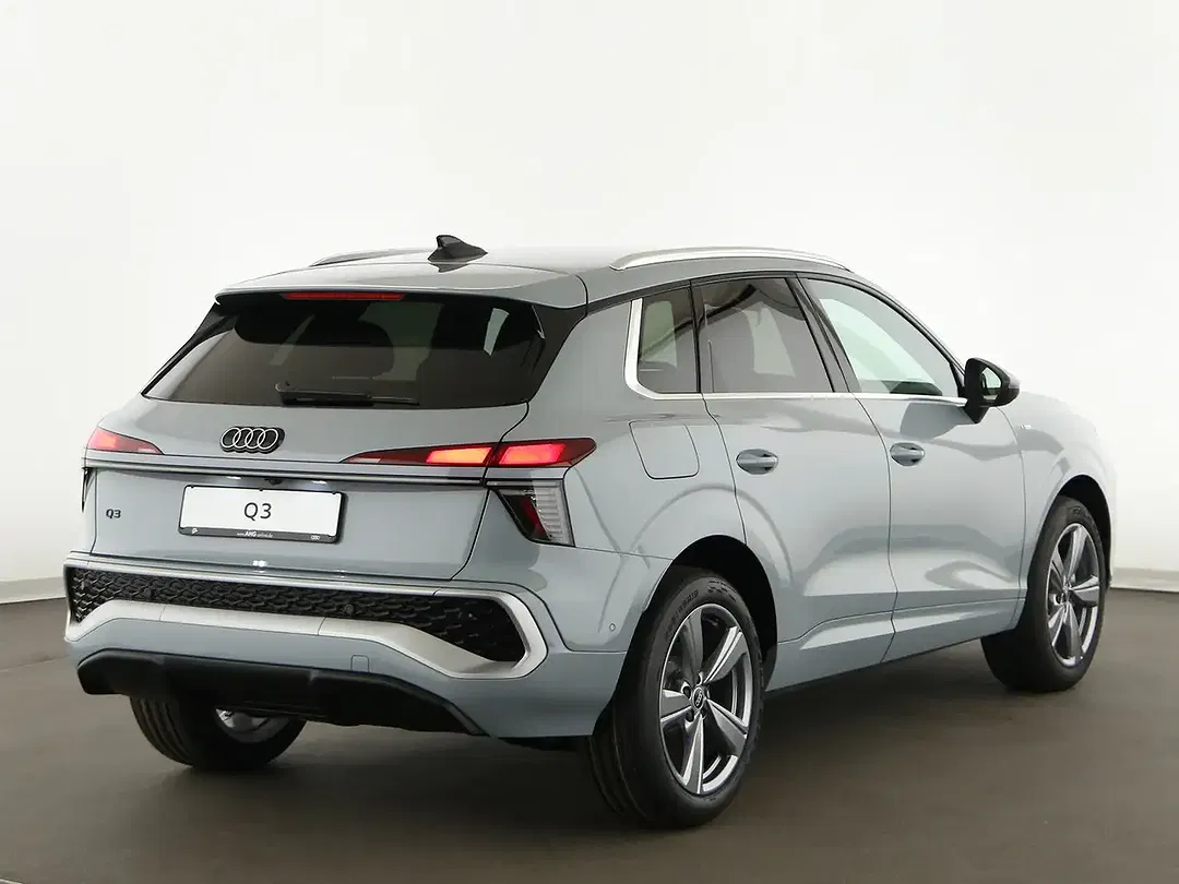 Audi Q3 - Thumbnail 7