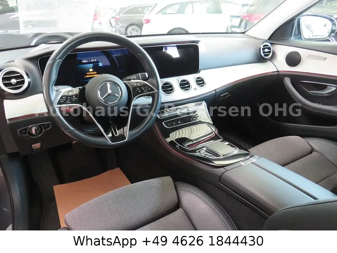 Mercedes-Benz E 220 - Thumbnail 10