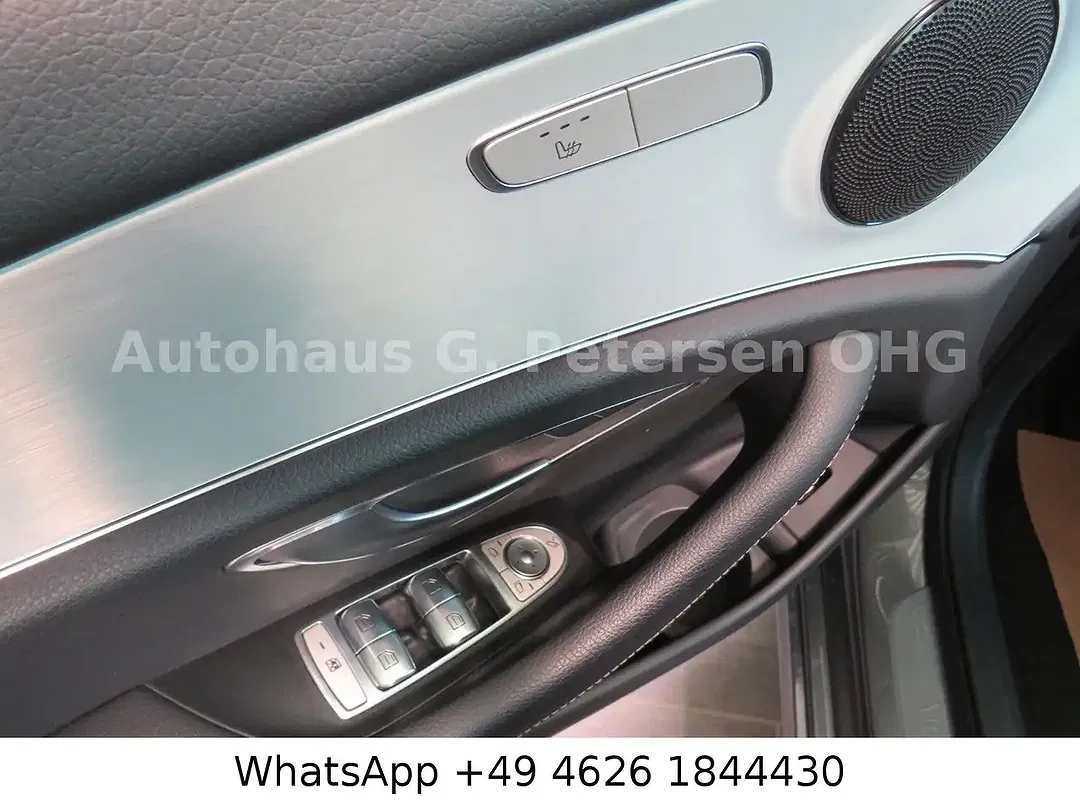 Mercedes-Benz E 220 - Thumbnail 11