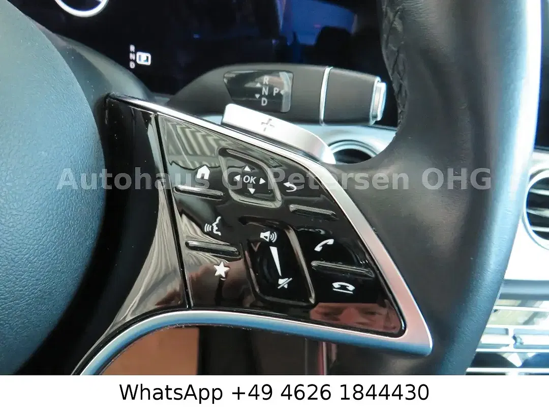 Mercedes-Benz E 220 - Thumbnail 14