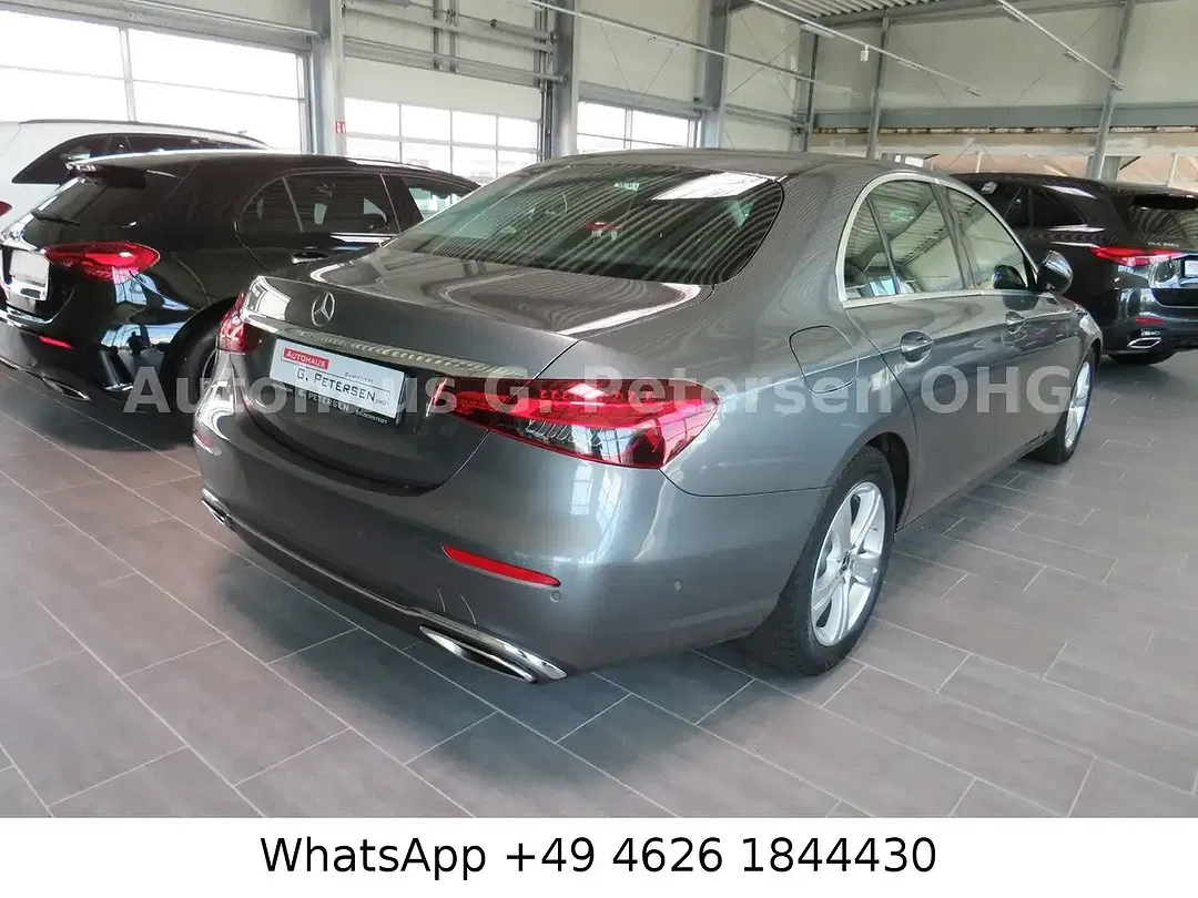 Mercedes-Benz E 220 - Thumbnail 5