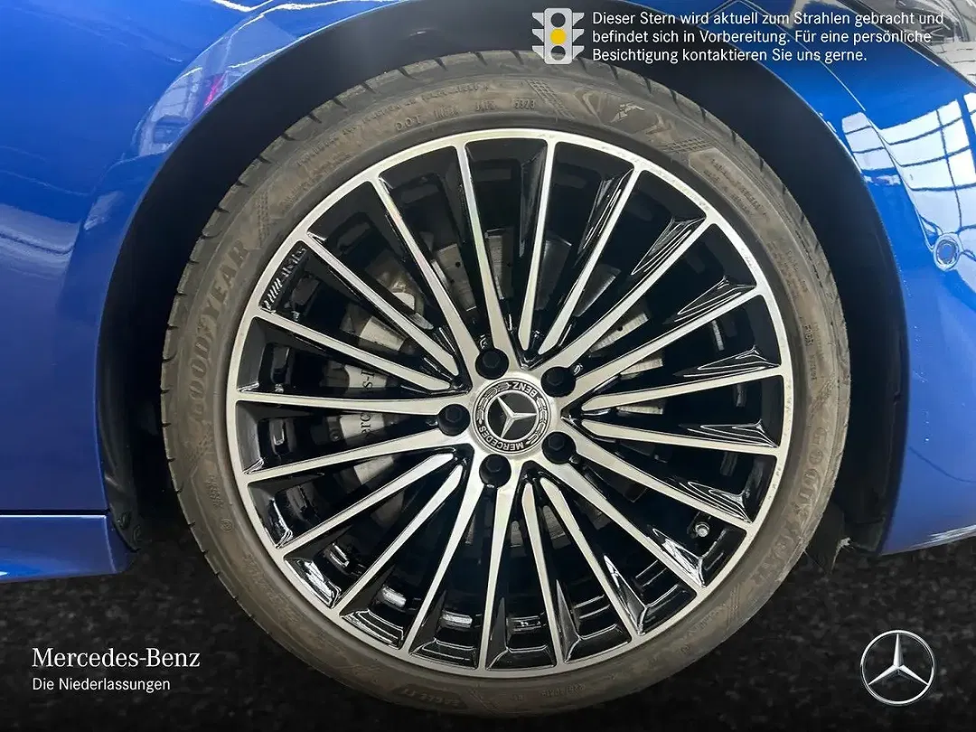Mercedes-Benz C 300 - Thumbnail 5