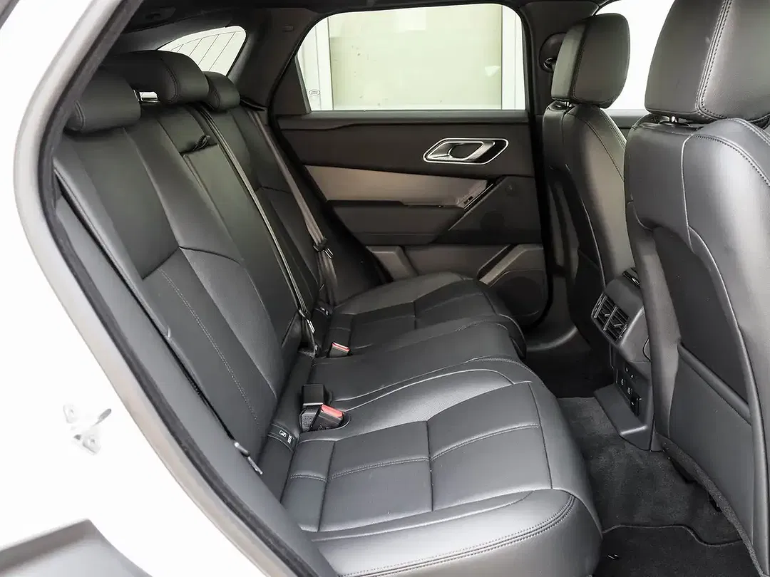 Land Rover Range Rover Velar - Thumbnail 5