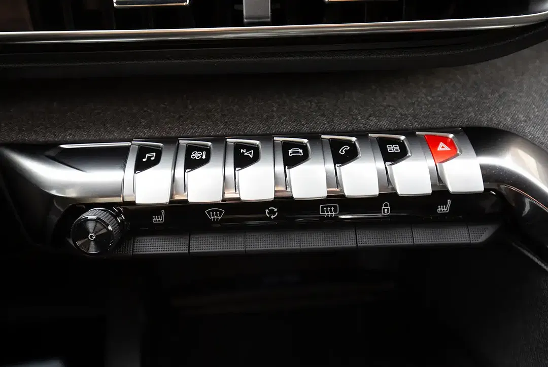 Peugeot 5008 - Thumbnail 12