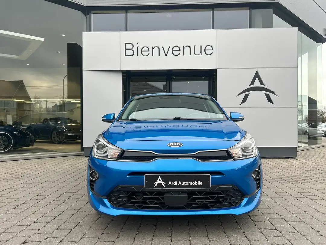 Kia Rio - Thumbnail 2