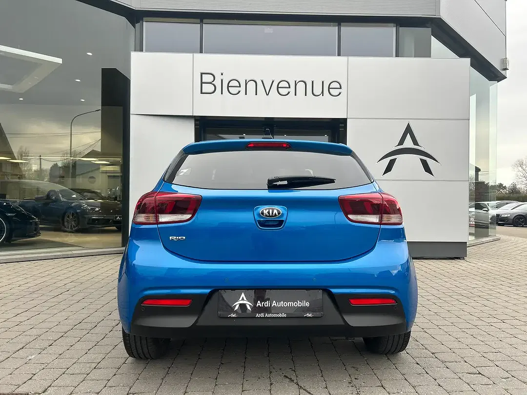 Kia Rio - Thumbnail 5