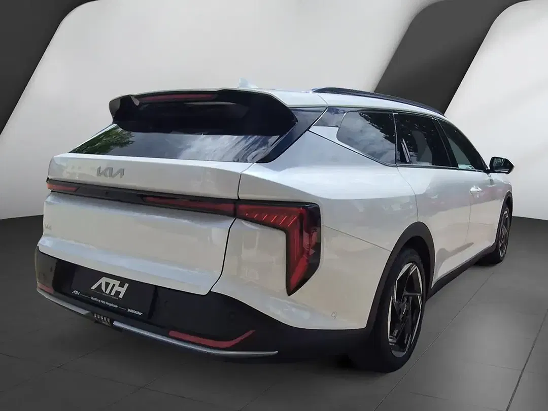 Kia K4 - Thumbnail 6