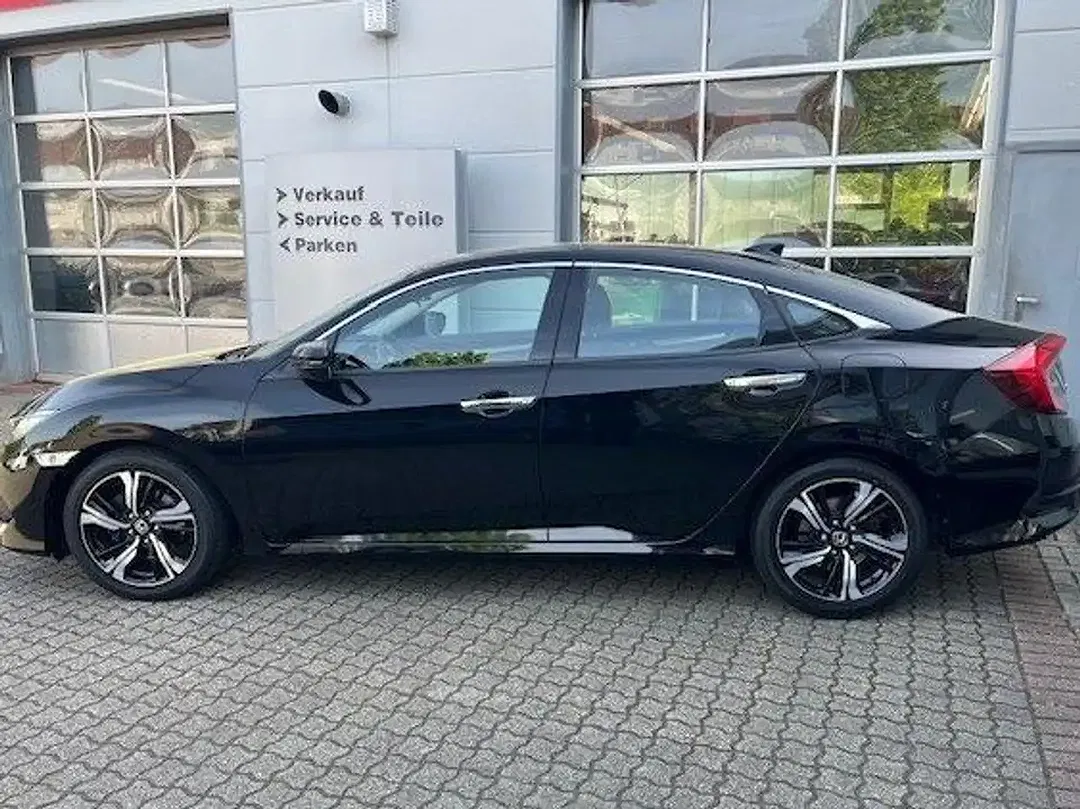 Honda Civic - Thumbnail 10