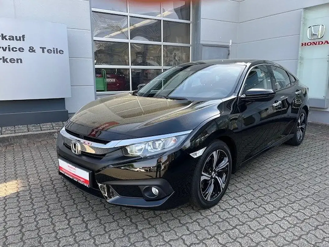 Honda Civic - Thumbnail 3