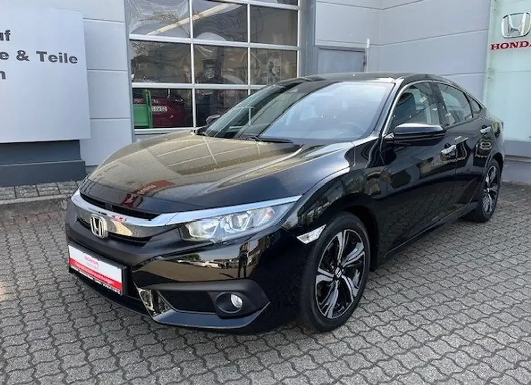 Honda Civic - Thumbnail 5