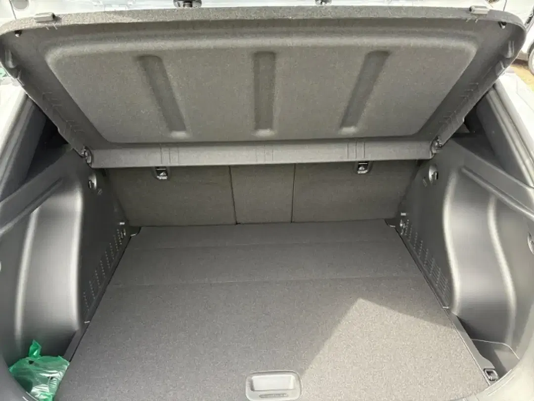 Hyundai KONA - Thumbnail 8