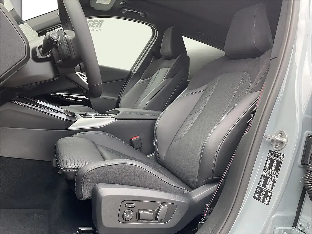 BMW X3 - Thumbnail 10