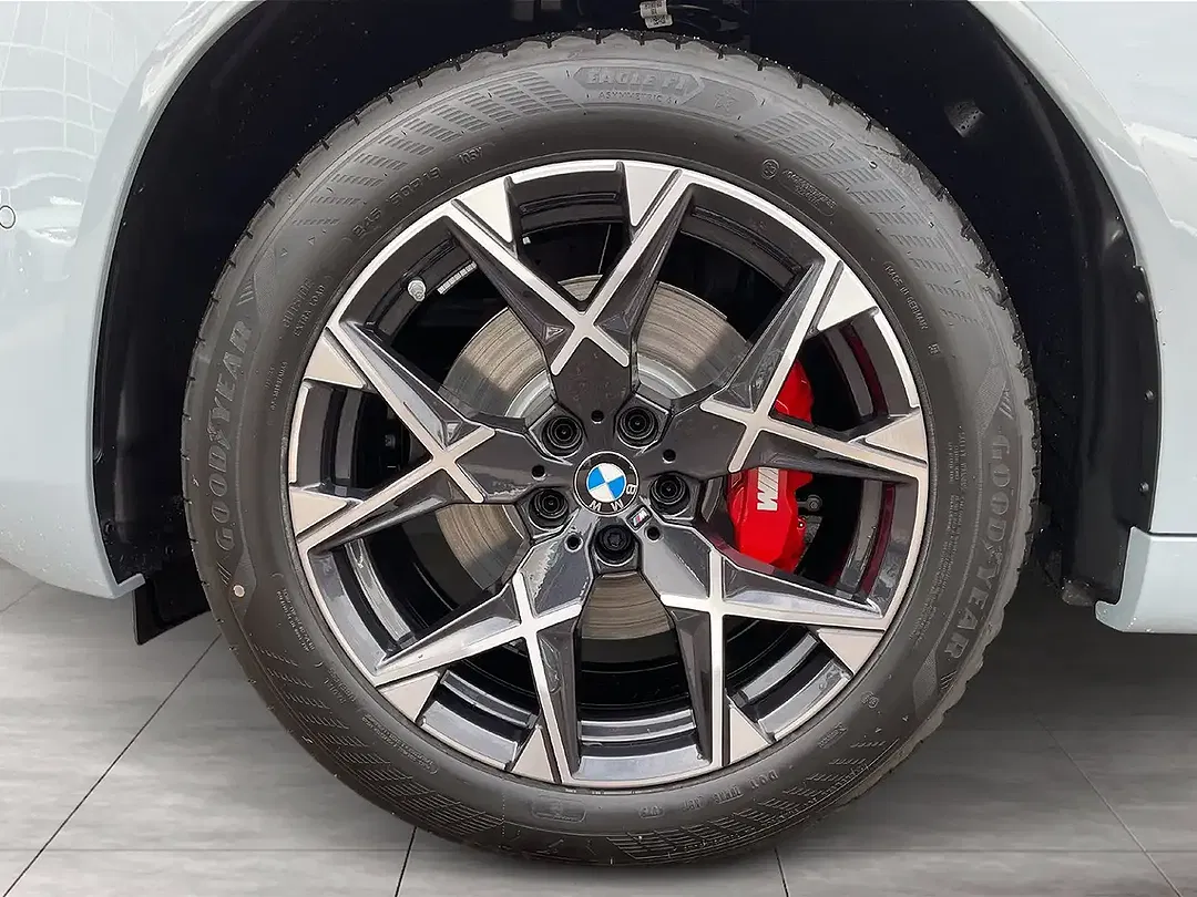 BMW X3 - Thumbnail 6
