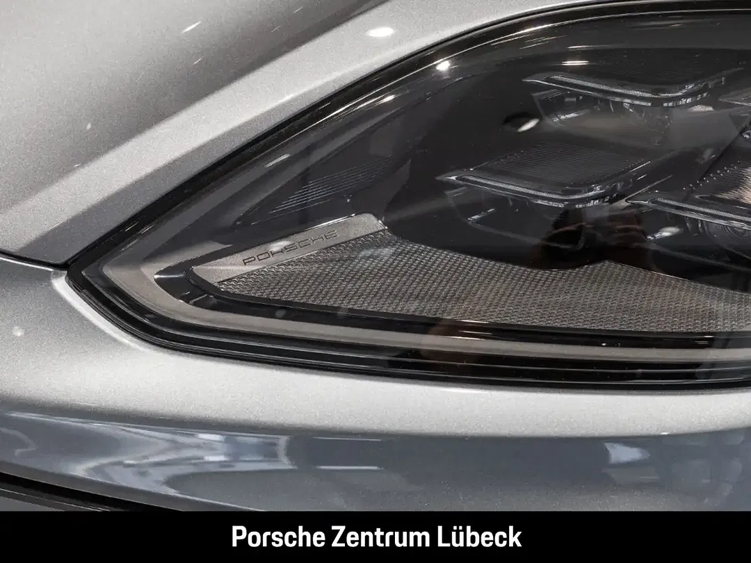 Porsche Cayenne - Thumbnail 14