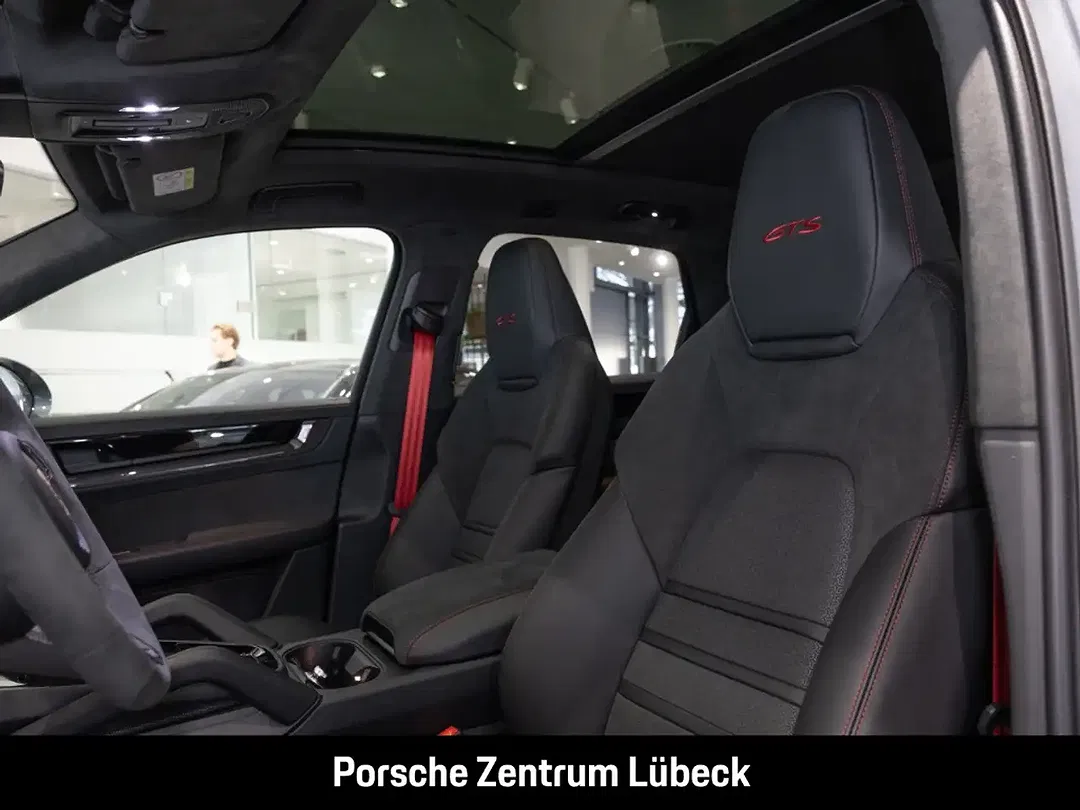 Porsche Cayenne - Thumbnail 5