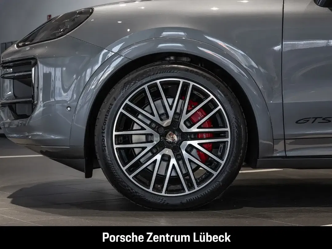 Porsche Cayenne - Thumbnail 9