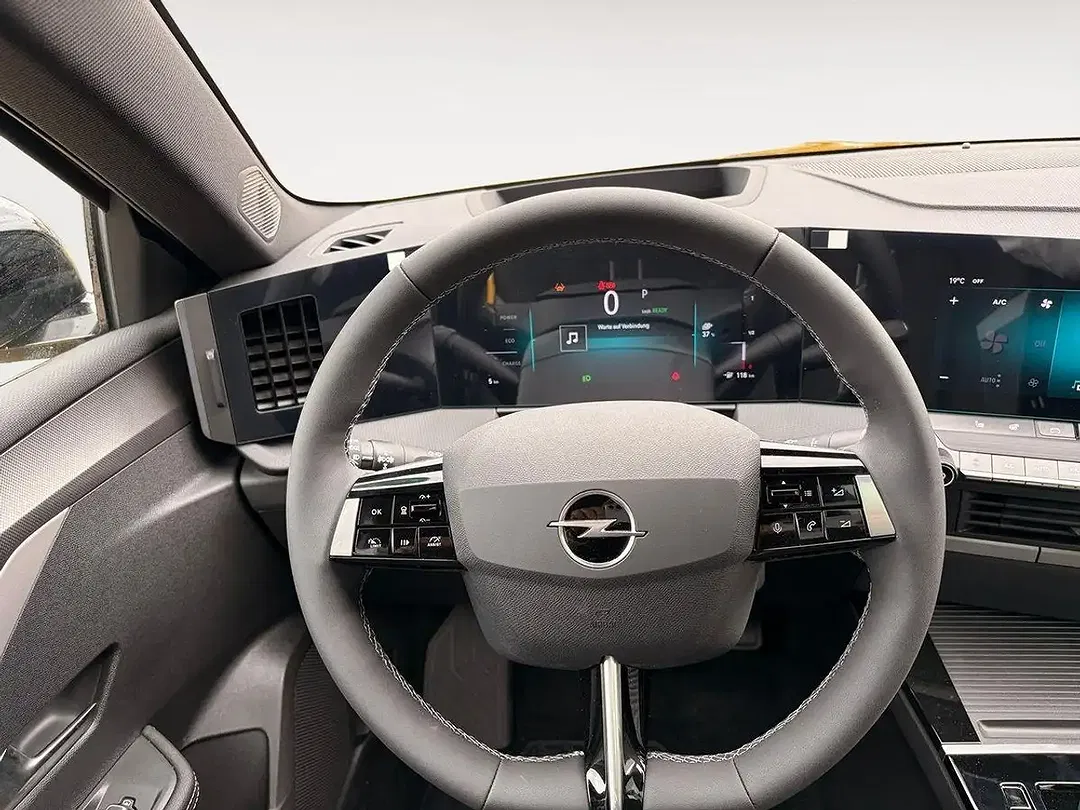 Opel Astra - Thumbnail 10