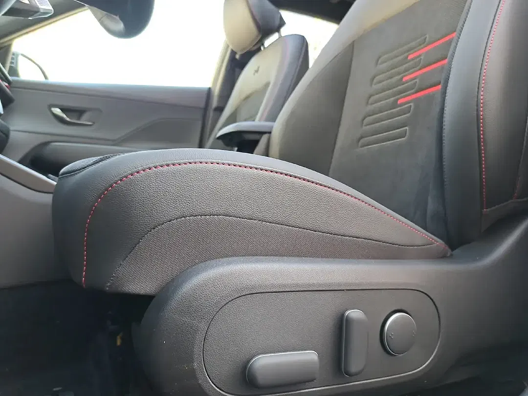 Hyundai KONA - Thumbnail 11