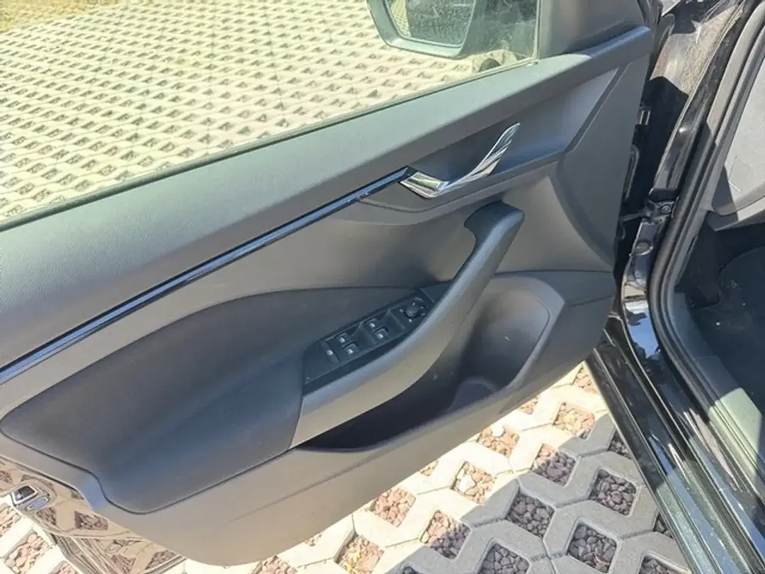 Skoda Scala - Thumbnail 11