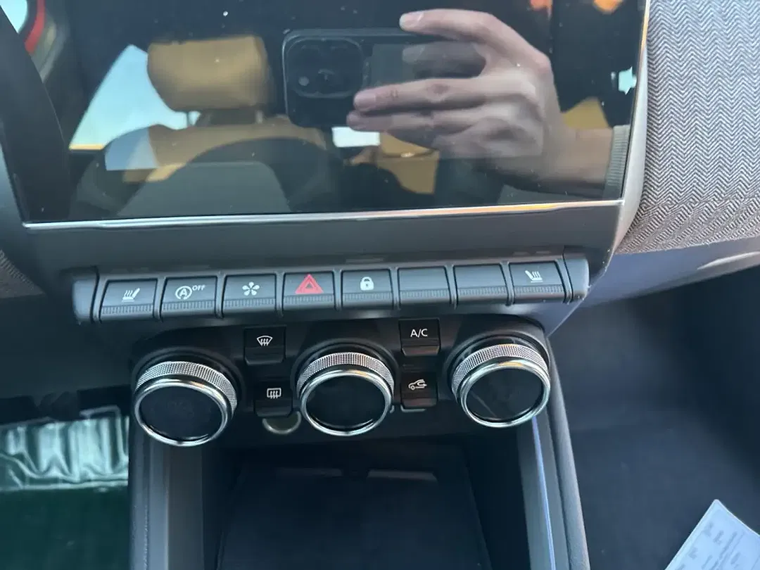 Renault Clio - Thumbnail 8