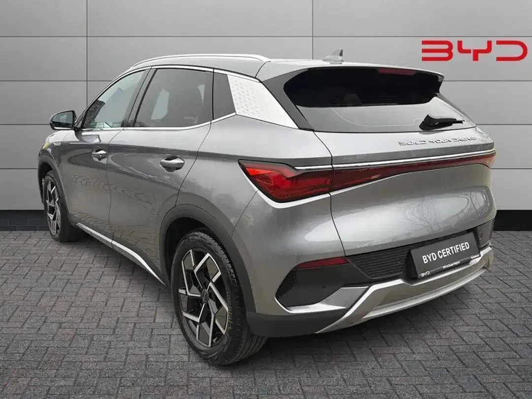 BYD Atto 3 - Thumbnail 3