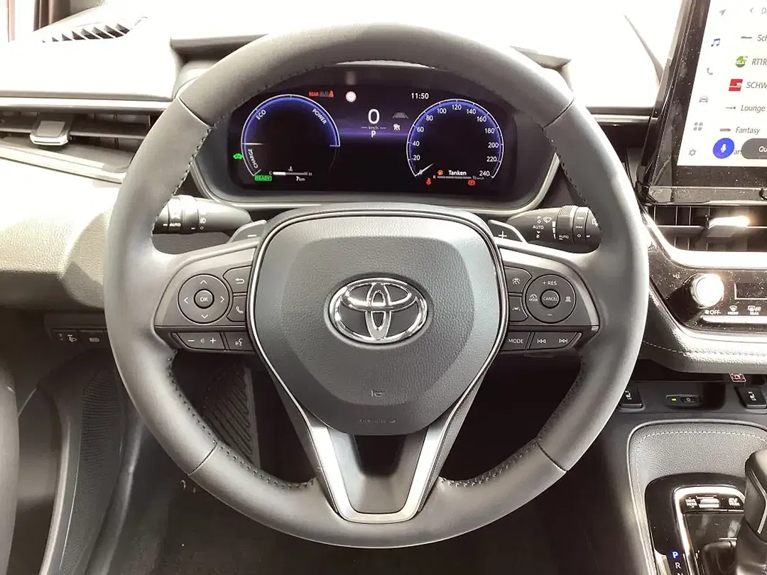 Toyota Corolla - Thumbnail 8
