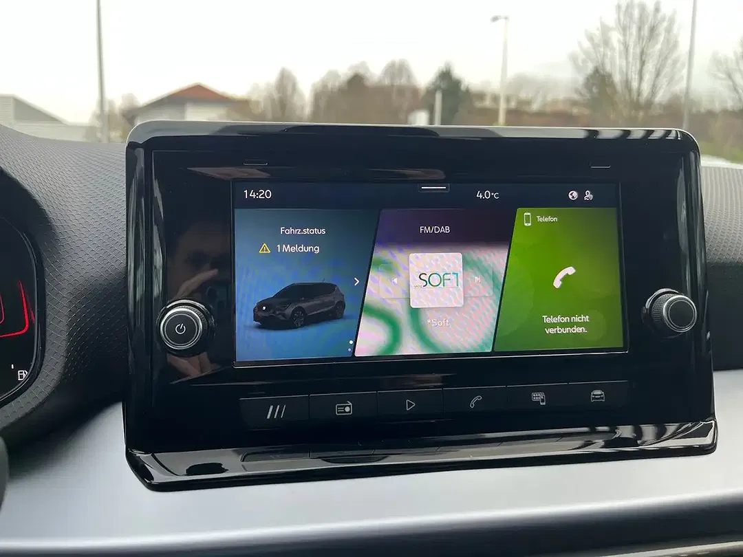 SEAT Arona - Thumbnail 12