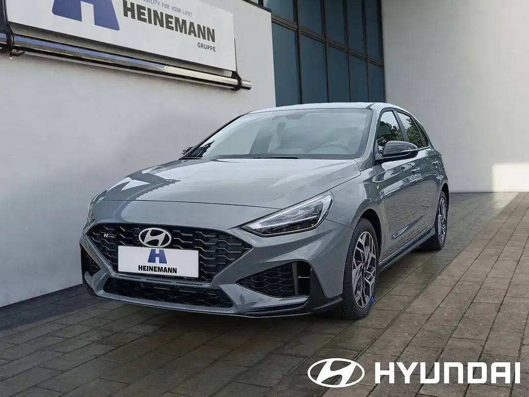 Hyundai i30 - Thumbnail 1