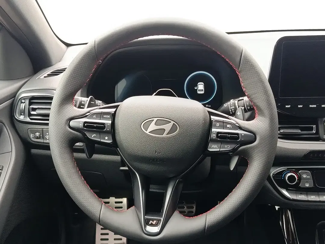 Hyundai i30 - Thumbnail 11