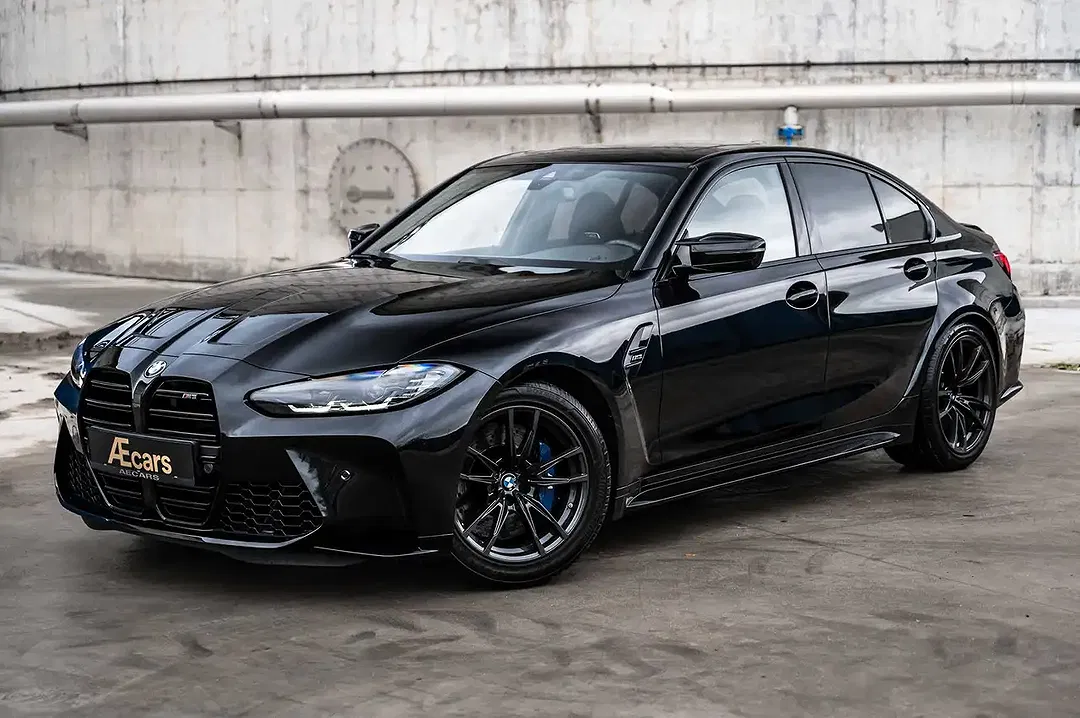 BMW M3 - Thumbnail 3