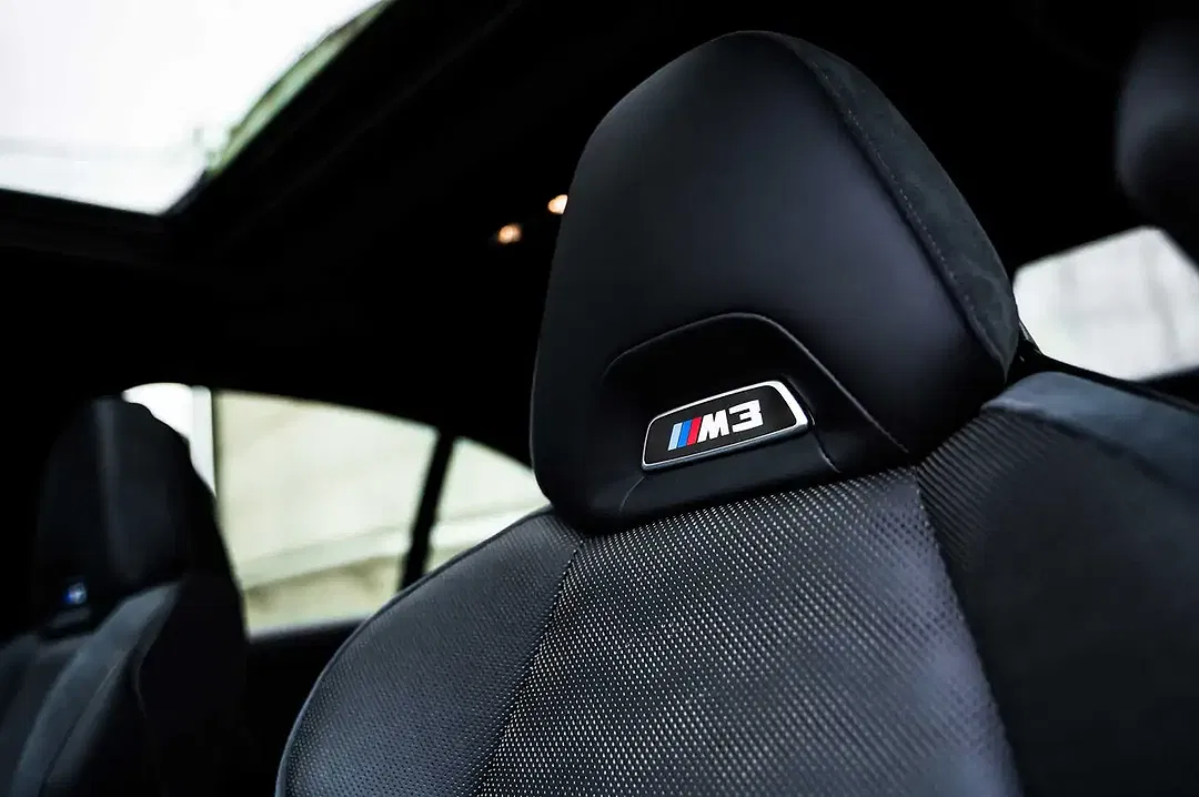 BMW M3 - Thumbnail 8